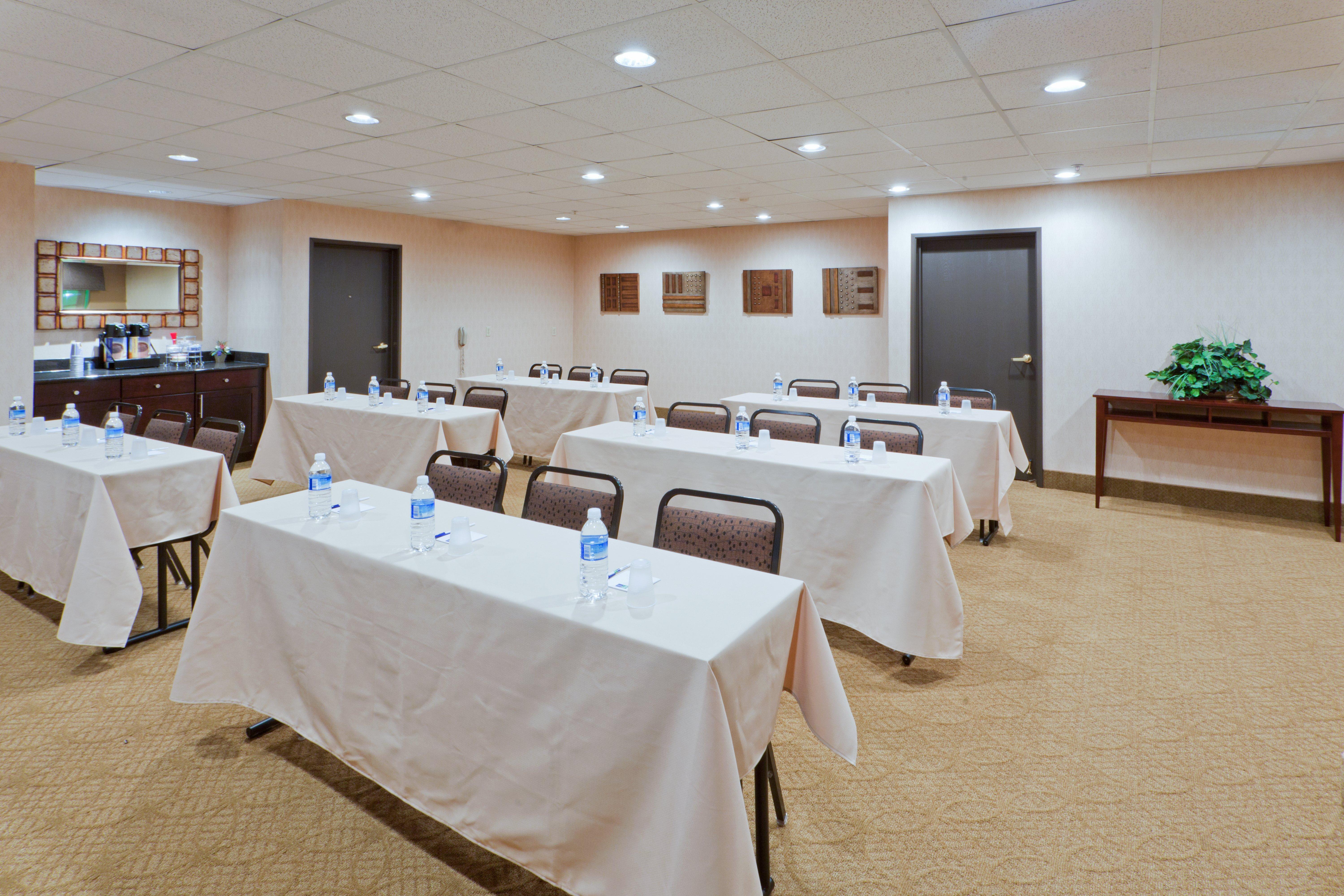 Holiday Inn Express & Suites Ashtabula-Geneva By Ihg Austinburg Exteriör bild
