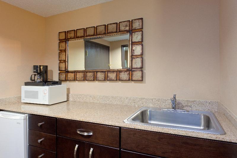 Holiday Inn Express & Suites Ashtabula-Geneva By Ihg Austinburg Exteriör bild